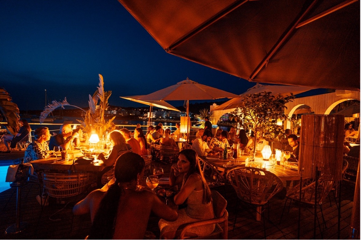 Noches temáticas en Monkey Ibiza