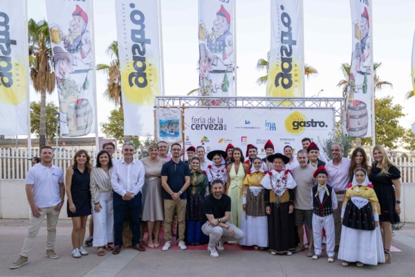 Inauguración de la Feria gastro con autoridades