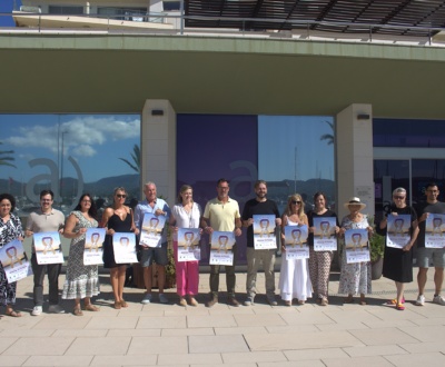 Carolina Escandell, Jorge Nacher y Daniel Sánchez con los representantes de las asociaciones contra el cáncer