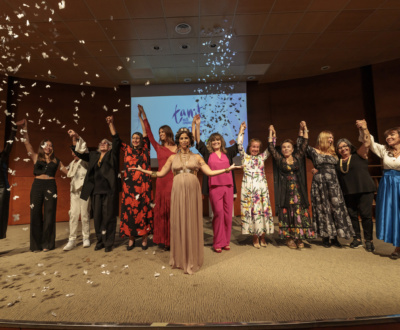 Bárbara Hermosilla junto a las premiadas de los Tanit Awards 2025