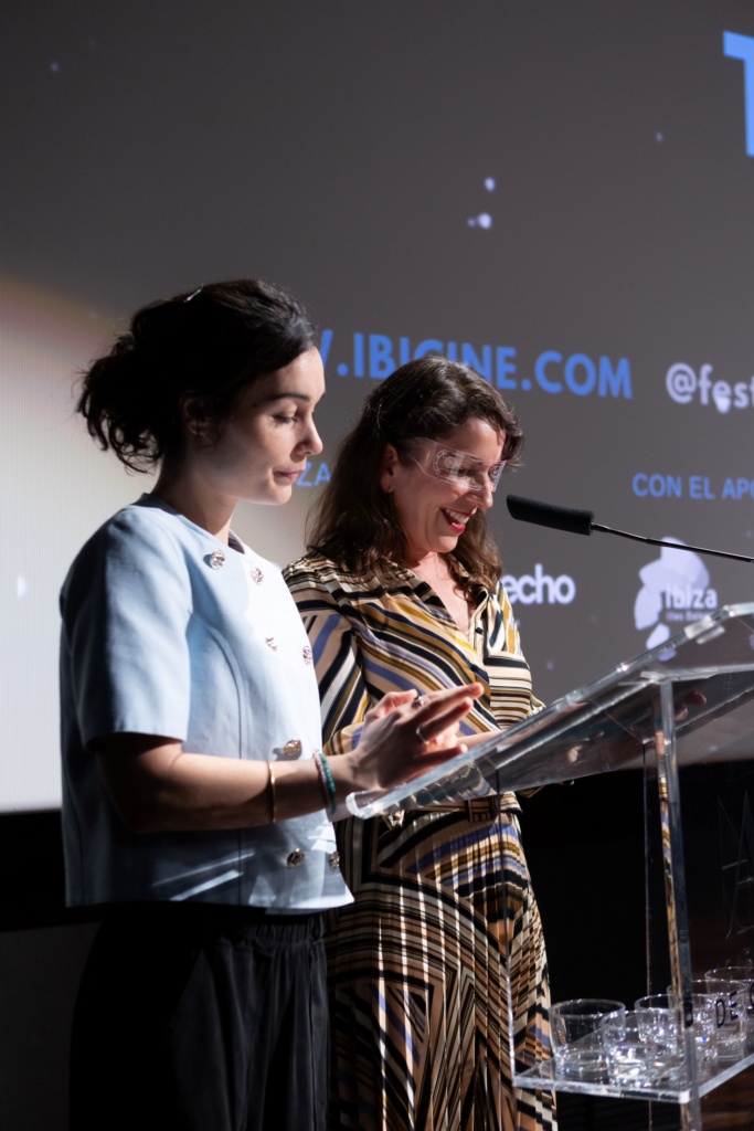 Las actrices Nadia de Santiago y Eva Llorach