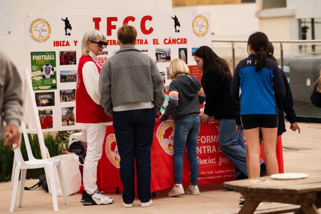 Mesa informativa de IFCC