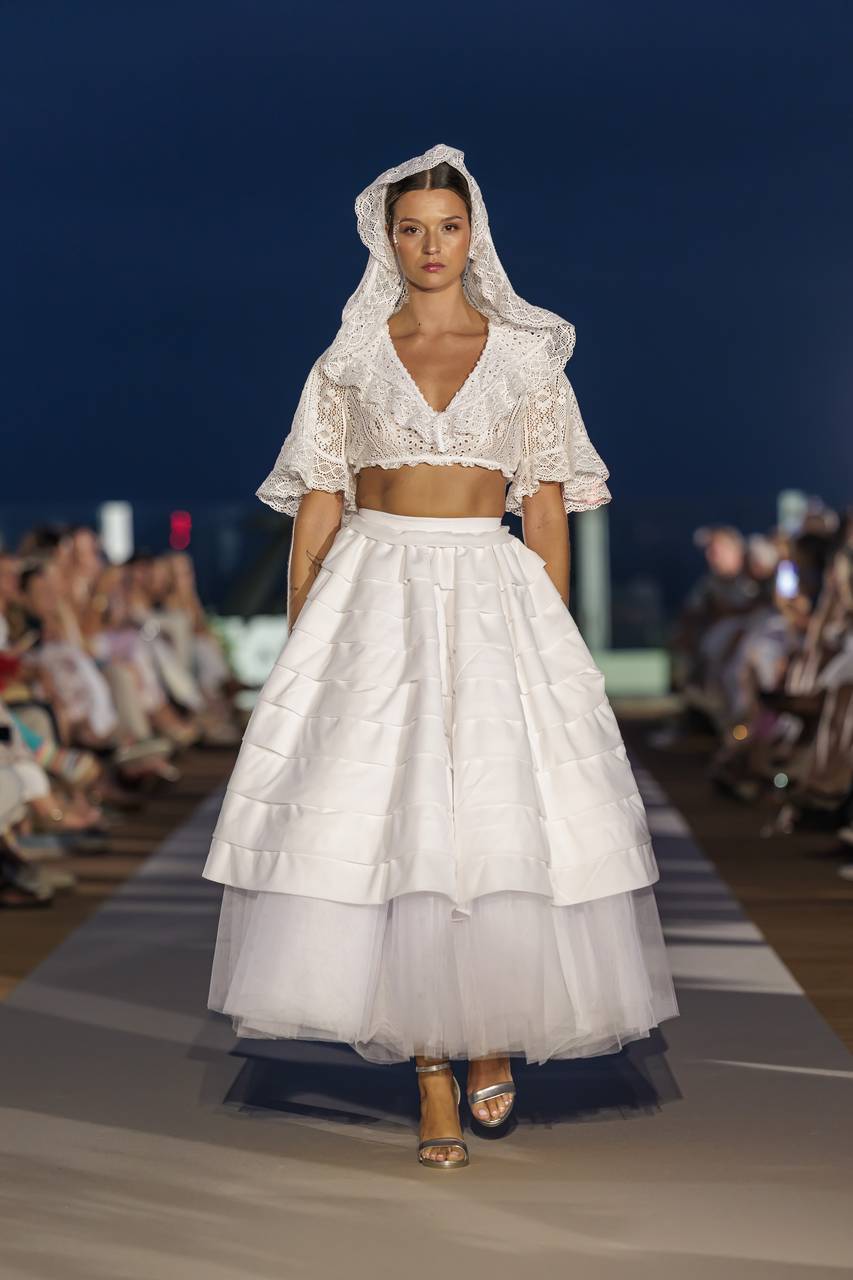 Adlib Ibiza desfila frente al Mediterráneo en BLESS Ibiza The Site - galería 20