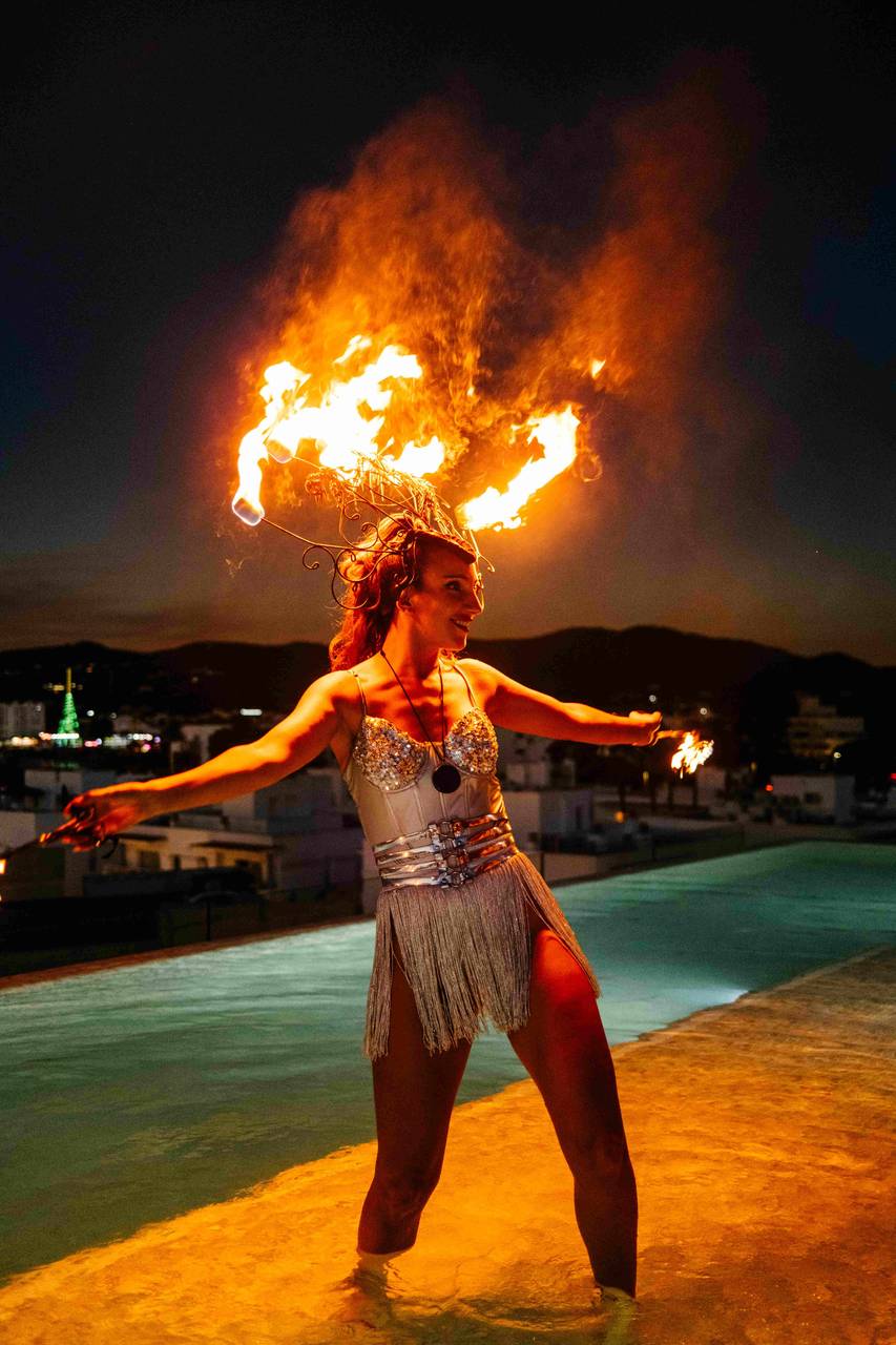 Cielito, el restaurante de Bonito Ibiza, vive una noche única con el eclipse solar sobre la Bahía de Sant Antoni de Portmany - imagen 4