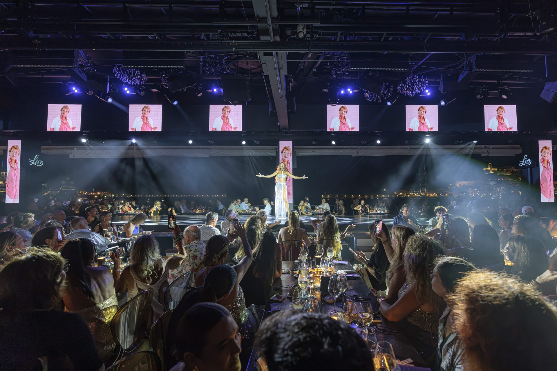 Gala solidaria de la Asociación Elena Torres en Lío Ibiza. Fotografía de Aisha Bonet.