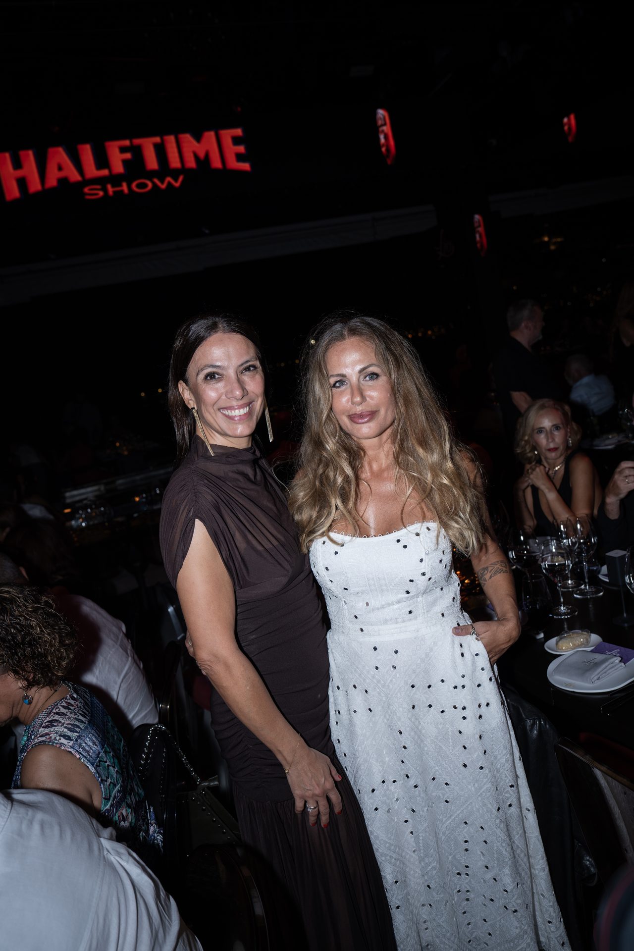 Gala solidaria de la Asociación Elena Torres en Lío Ibiza. Fotografía de Pablo Vidal.