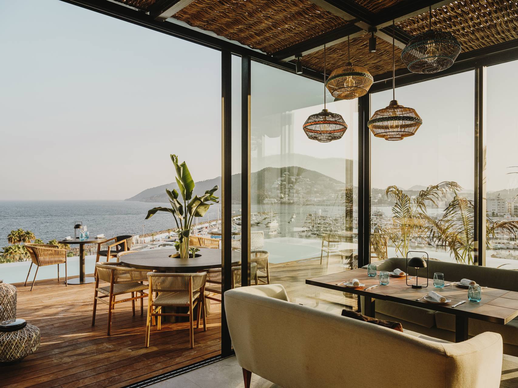 Aguas de Ibiza — 3 Rooftop Restaurant Maymanta (1)