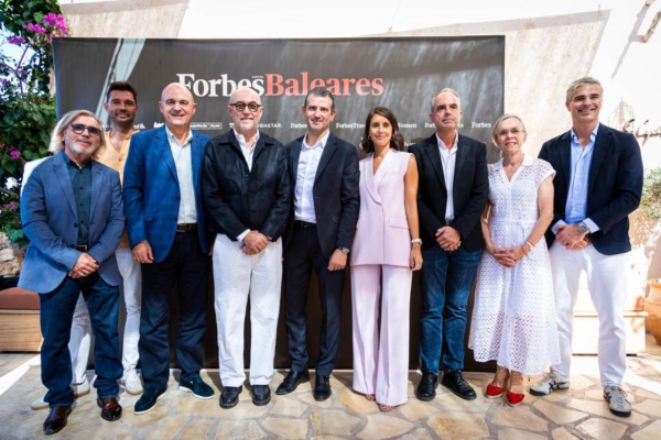 Miquel Costa, Miguel Tur, Vicent Marí, Andrés Rodríguez, Marcos Serra, María Fajarnés, Álex Minchiotti, Nieves Bonet, Cristiano Badoch