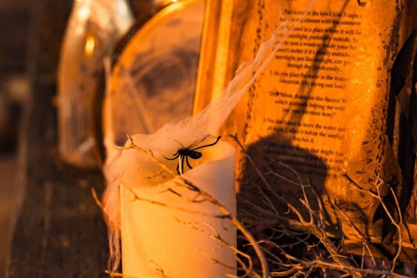 Una cena terroríficamente deliciosa y el mejor ambiente y decoración se sientan a la mesa este Halloween en Hostal La Torre - imagen 2